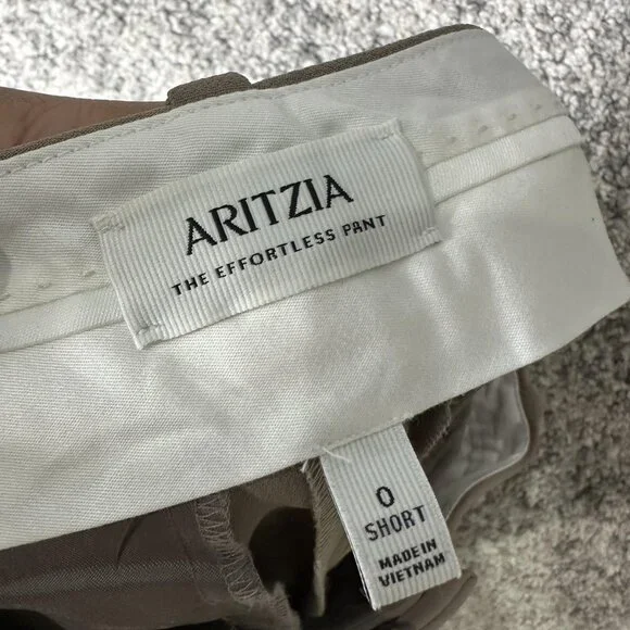 Aritzia Effortless Pants Womens 0 Short Beige Crepe Pleated Dress Trousers - Picture 7 of 8
